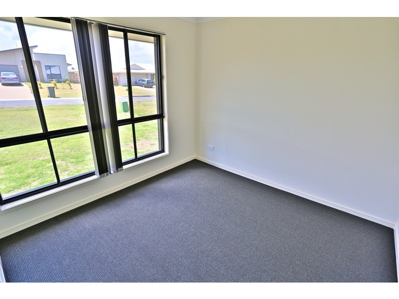 37 Timbers Beach Road, Zilzie QLD 4710