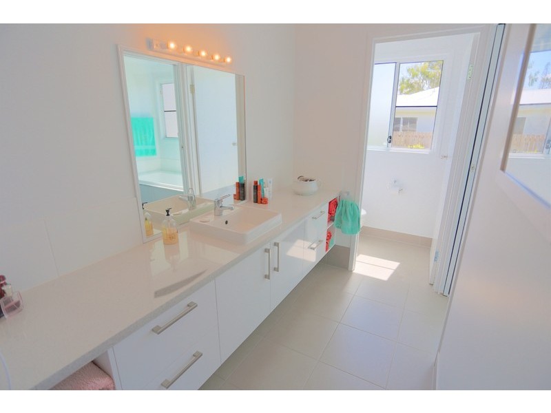 39 RICHARD Street, Emu Park QLD 4710