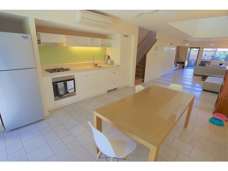 7/6 Lakewood Place, Zilzie QLD 4710