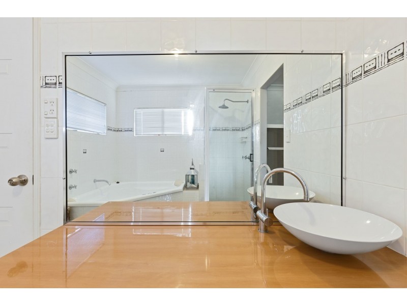 18 Sorrento Way, Zilzie QLD 4710