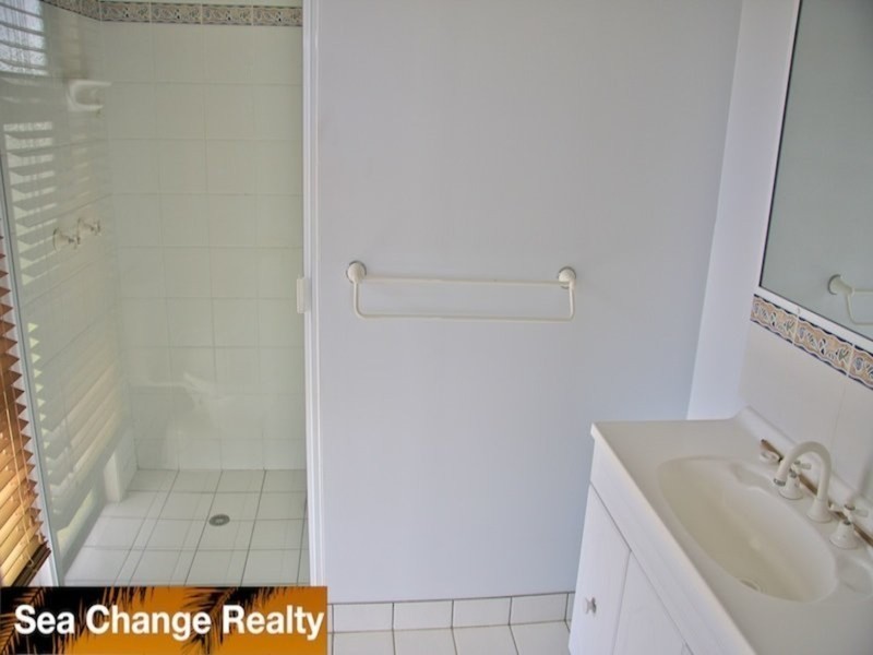 62 Paradise Way, Emu Park QLD 4710