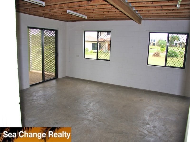 62 Paradise Way, Emu Park QLD 4710