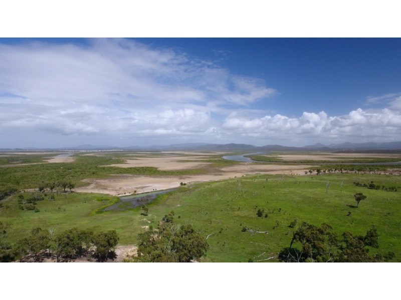 175 Manns Road, Emu Park QLD 4710