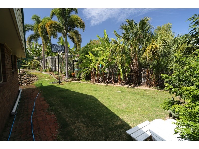 85 Fountain Street, Emu Park QLD 4710