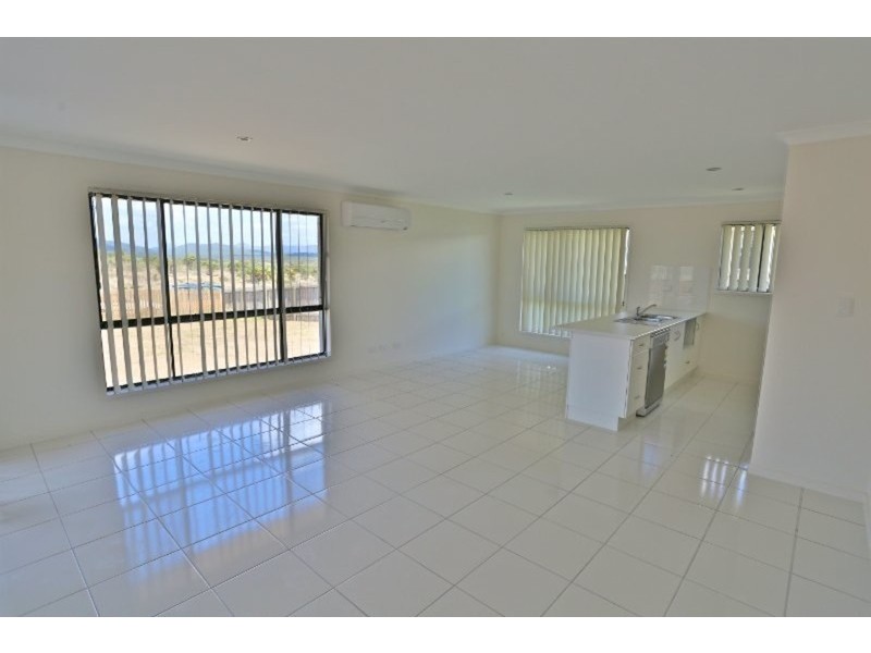 66 Falcon Crest, Emu Park QLD 4710