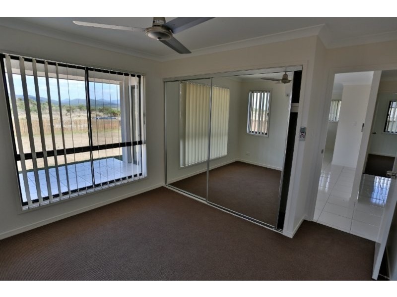 66 Falcon Crest, Emu Park QLD 4710