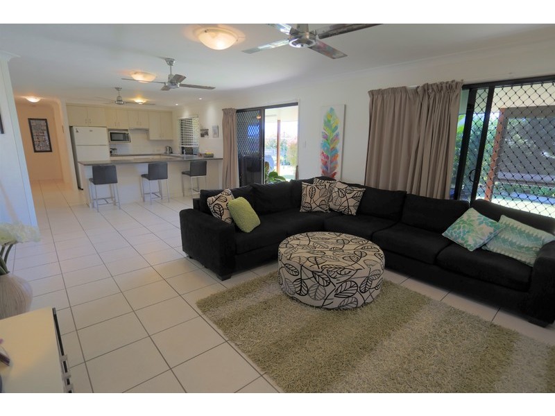 3 Triton Close, Emu Park QLD 4710