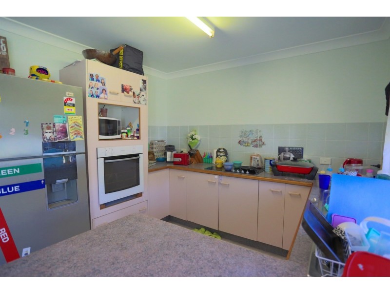 1 Singleton Street, Zilzie QLD 4710