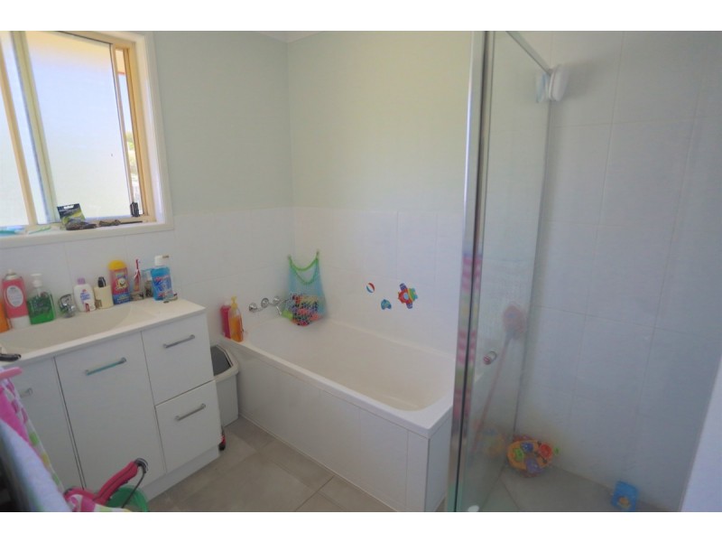1 Singleton Street, Zilzie QLD 4710