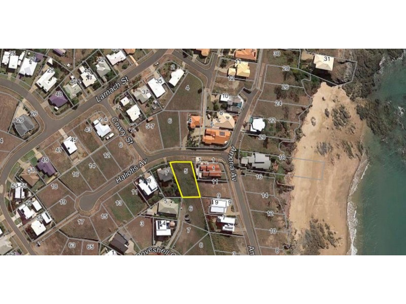 5 Haliotis Avenue, Zilzie QLD 4710