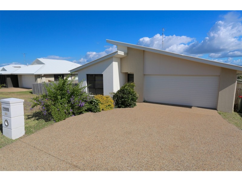 60 Falcon Crest, Zilzie QLD 4710