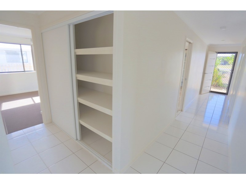 60 Falcon Crest, Zilzie QLD 4710