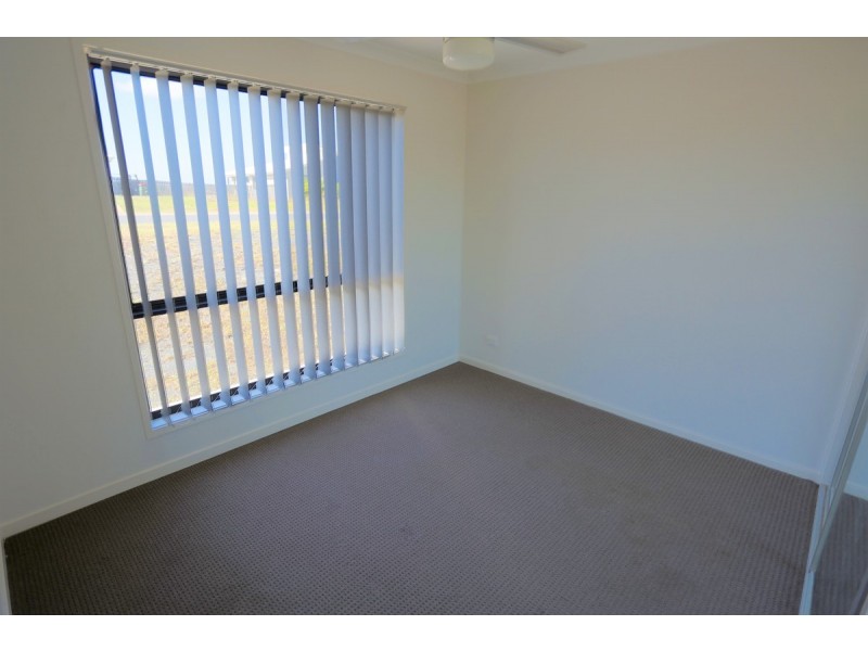 60 Falcon Crest, Zilzie QLD 4710