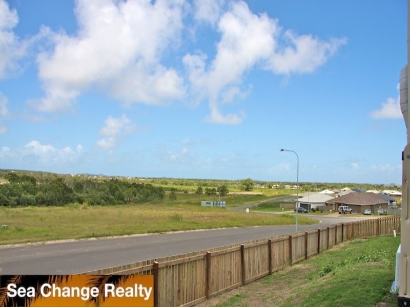 1 The Link, Zilzie QLD 4710