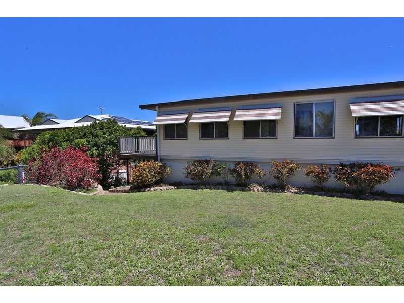 136 Schofield Parade, Keppel Sands QLD 4702