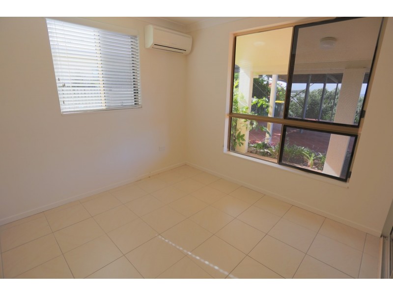 63 Reef Street, Zilzie QLD 4710