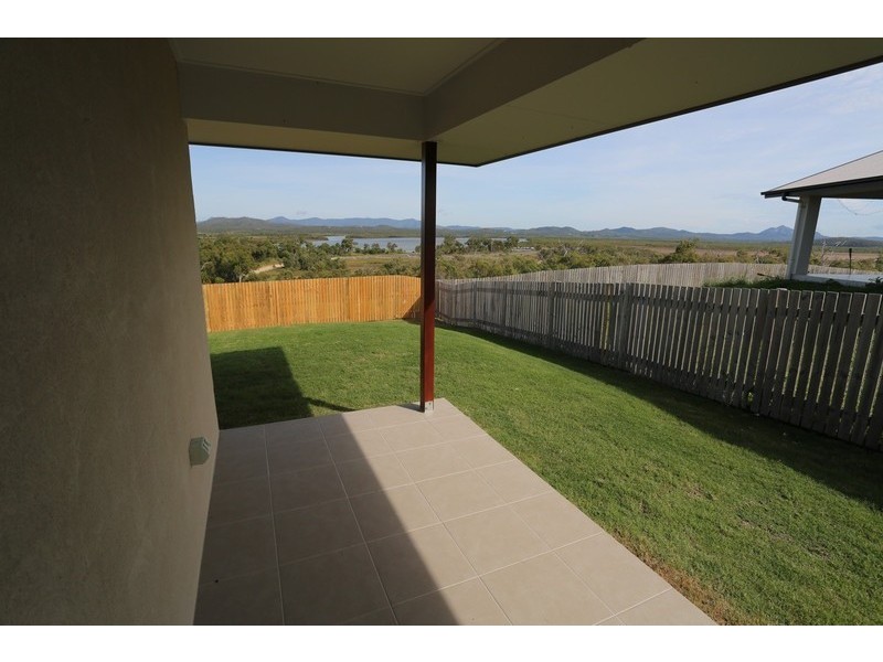 42A Falcon Crest, Zilzie QLD 4710