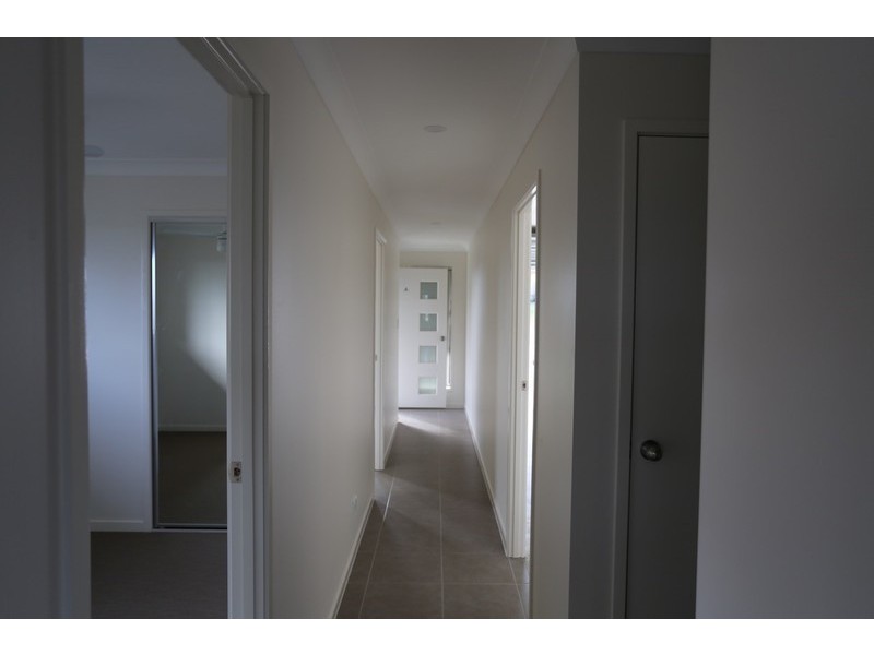 42A Falcon Crest, Zilzie QLD 4710
