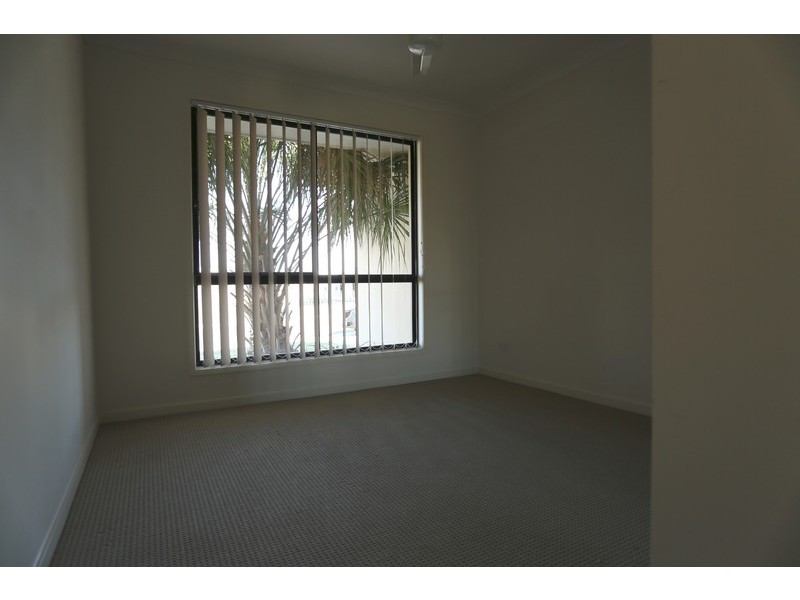 64 Valley Park Road, Zilzie QLD 4710