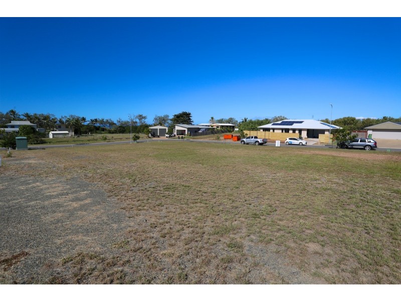 6 Fishermans Lane, Emu Park QLD 4710