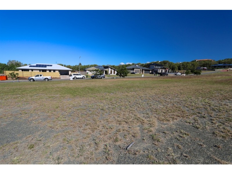 6 Fishermans Lane, Emu Park QLD 4710