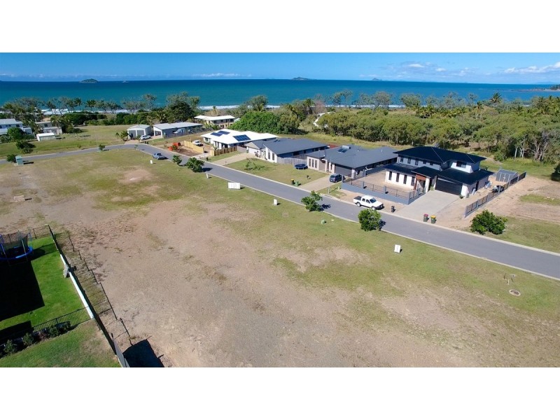 10 Fishermans Lane, Emu Park QLD 4710