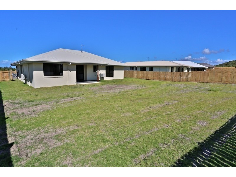 32 Timbers Beach Road, Zilzie QLD 4710