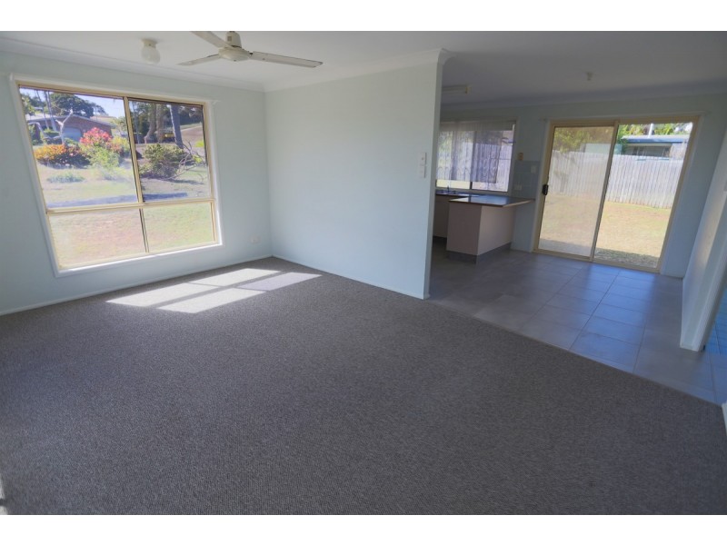 1 Singleton Street, Emu Park QLD 4710