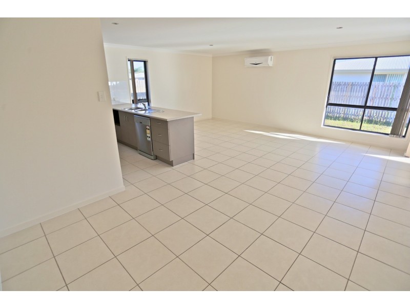 33 Outrigger Drive, Mulambin QLD 4703