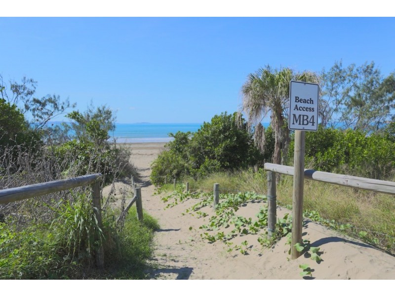 33 Outrigger Drive, Mulambin QLD 4703