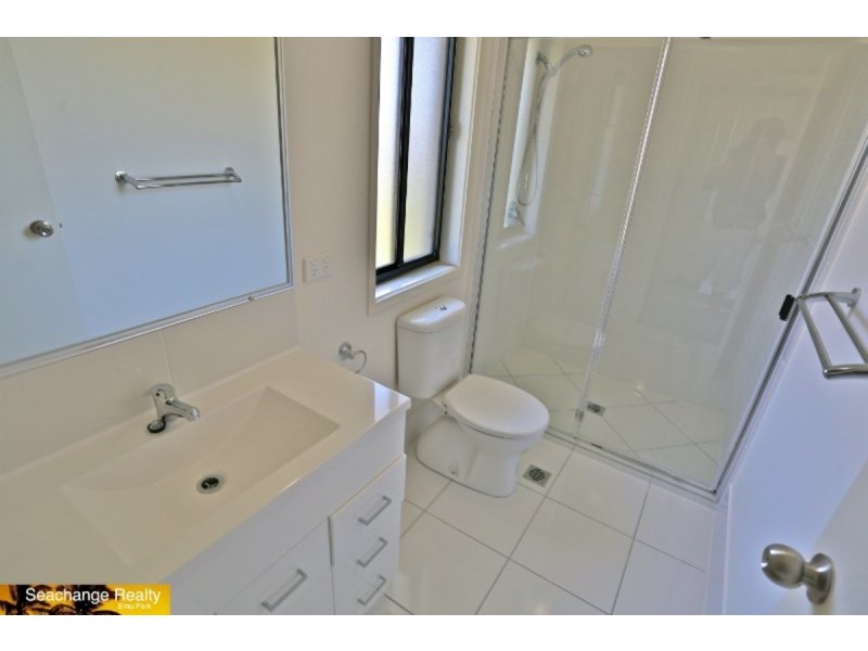 30 Outrigger Drive, Mulambin QLD 4703