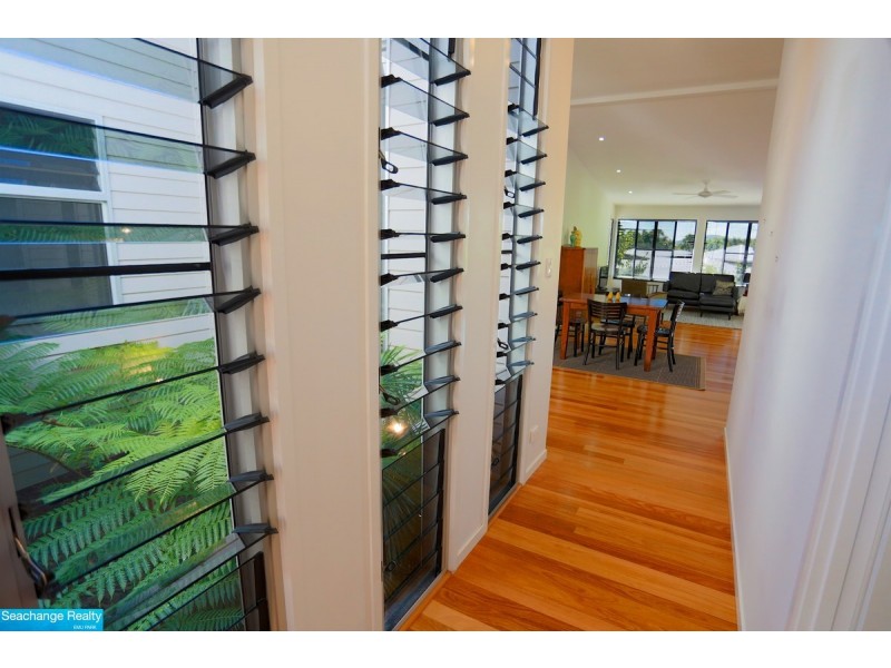 11 Hideaway Road, Zilzie QLD 4710