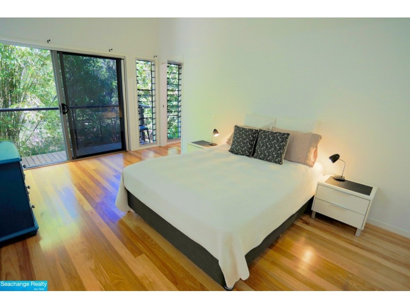 11 Hideaway Road, Zilzie QLD 4710