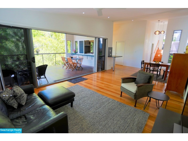 11 Hideaway Road, Zilzie QLD 4710