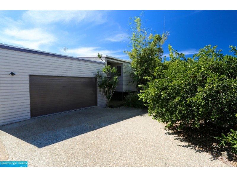 11 Hideaway Road, Zilzie QLD 4710