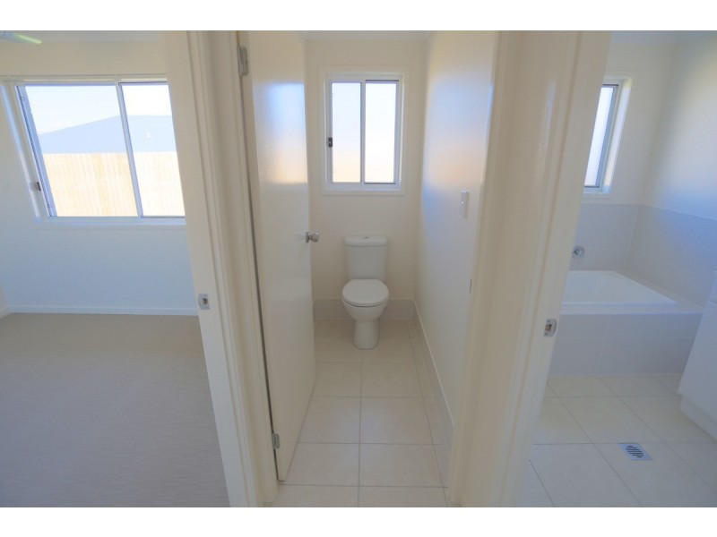 73 Cocoanut Point Drive, Zilzie QLD 4710
