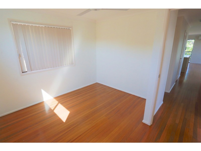 1 Larnach Street, Zilzie QLD 4710
