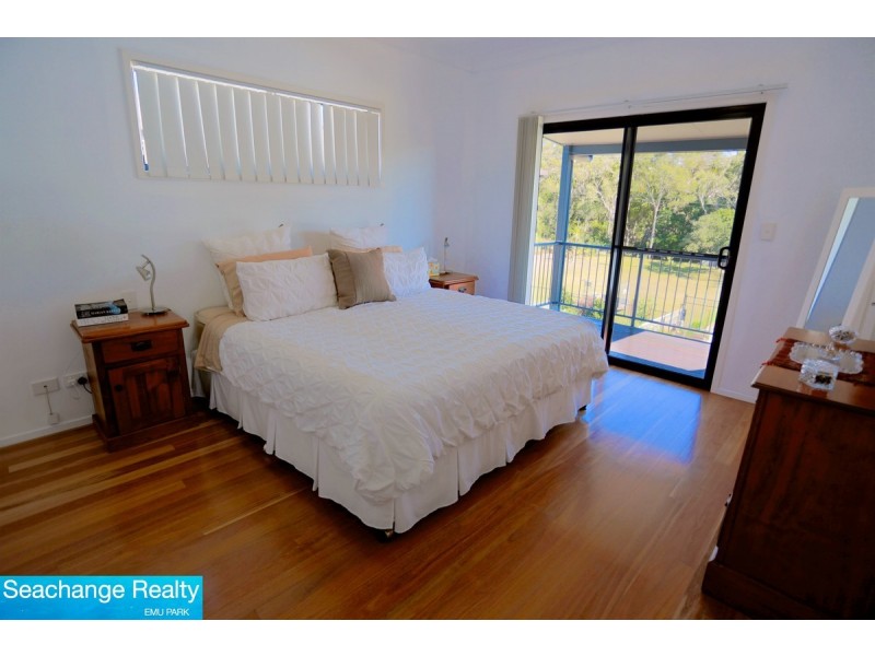 818 Scenic Highway, Kinka Beach QLD 4703