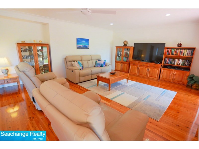 13 Oak Street, Emu Park QLD 4710
