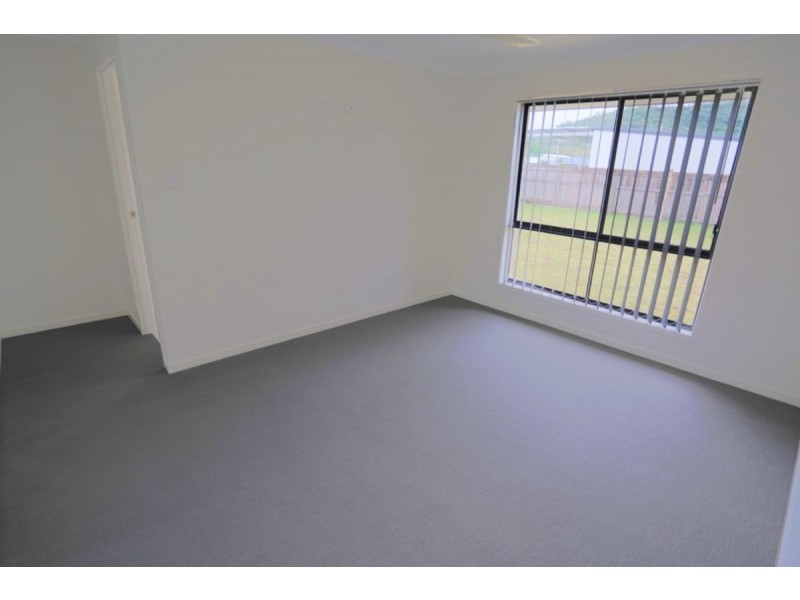 38 Outrigger Drive, Mulambin QLD 4703