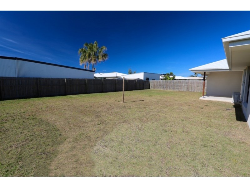 38 Outrigger Drive, Mulambin QLD 4703