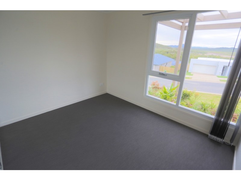 6 Ocean View Drive, Zilzie QLD 4710