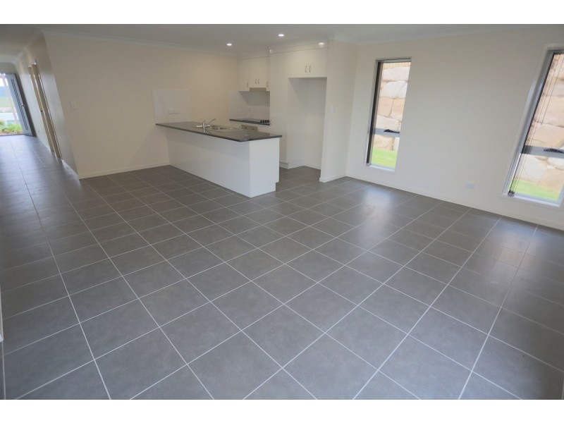 6 Ocean View Drive, Zilzie QLD 4710