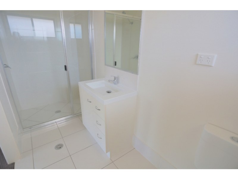 14 Falcon Crest, Zilzie QLD 4710