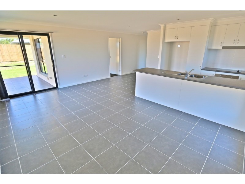 33 Timbers Beach Road, Zilzie QLD 4710