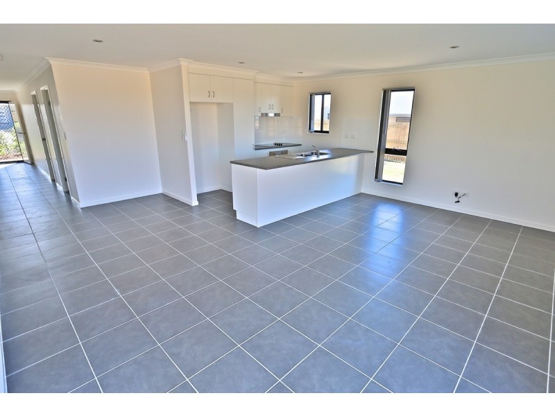 33 Timbers Beach Road, Zilzie QLD 4710