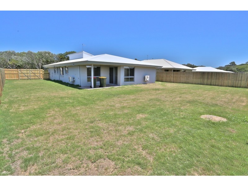 19 Beachside Circuit, Mulambin QLD 4703
