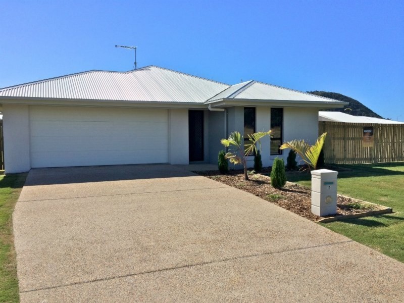 15 Beachside Circuit, Mulambin QLD 4703
