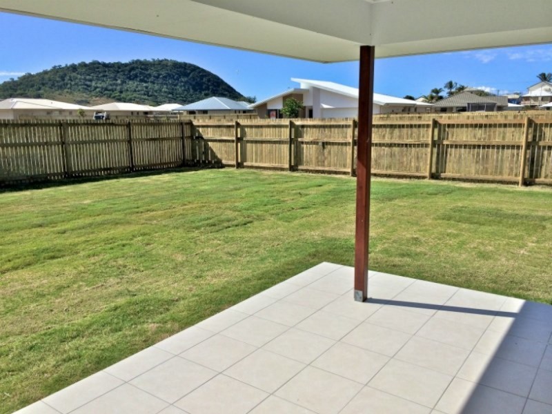 15 Beachside Circuit, Mulambin QLD 4703
