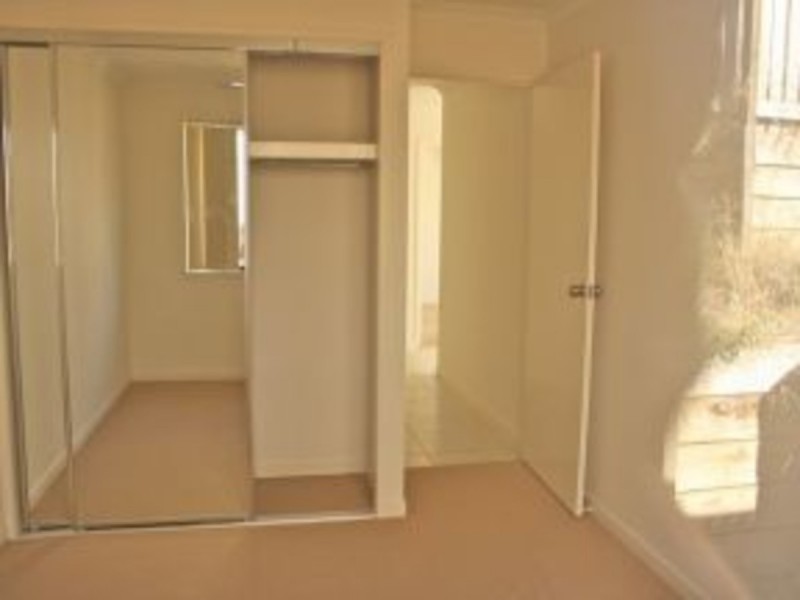 12 The Peak, Zilzie QLD 4710